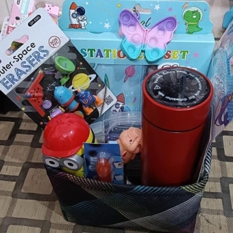 Return Gift Hampers, Stationary Gift Hampers, Birthday Gift Hampers